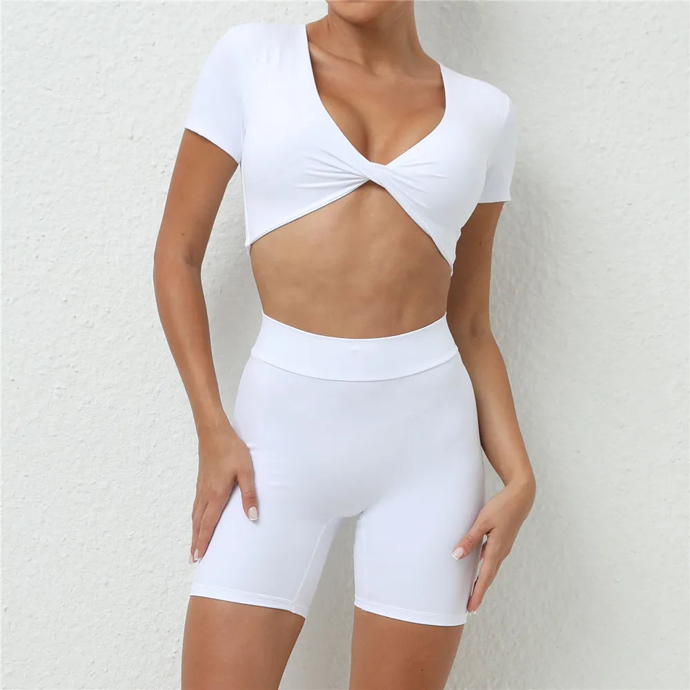Two piece twist and scrunch gym set