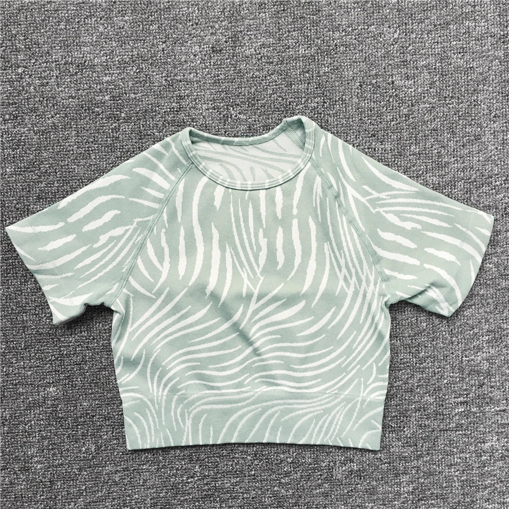 Seamless Zebra print gym set