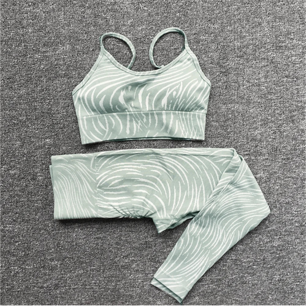 Seamless Zebra print gym set