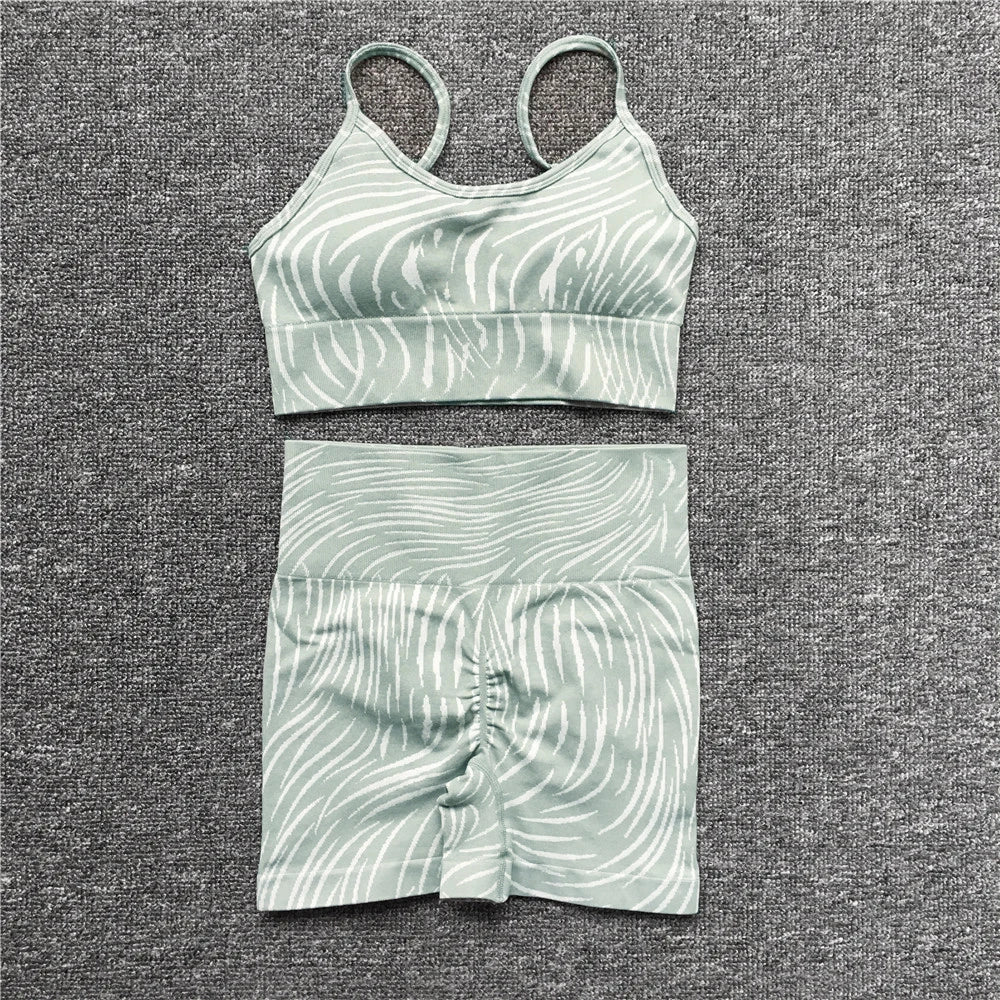 Seamless Zebra print gym set