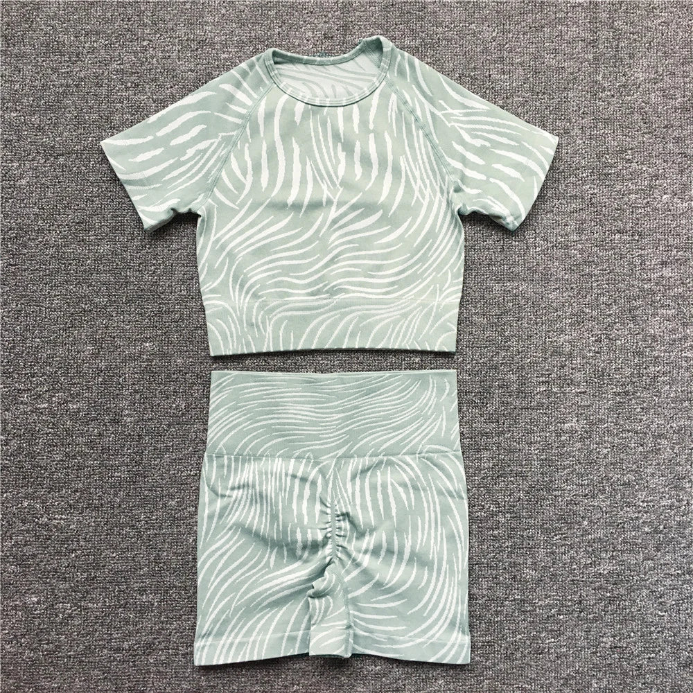 Seamless Zebra print gym set